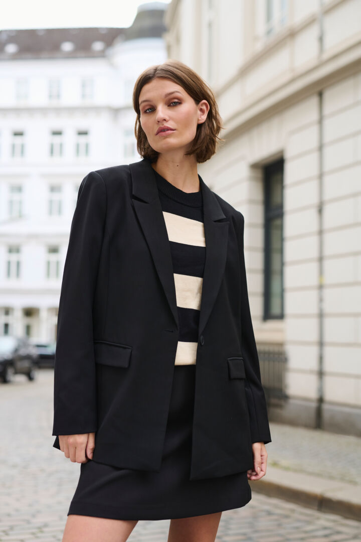 CUeloise Jersey Blazer - Black