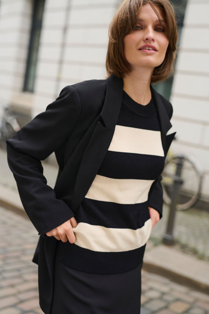 CUeloise Jersey Blazer - Black