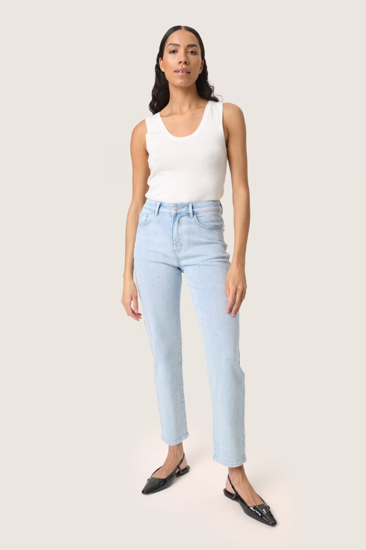 Romy Jeans
