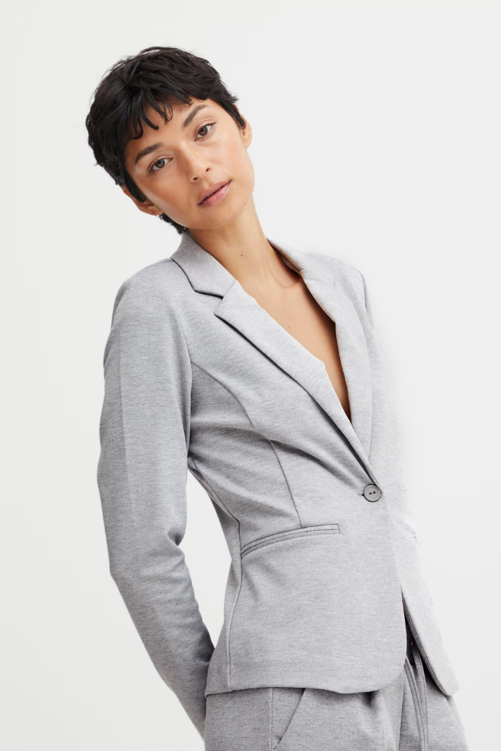 Kate Blazer