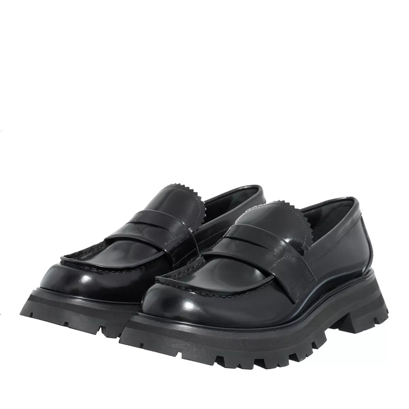 Wander s Leather Black
                        Loafer
