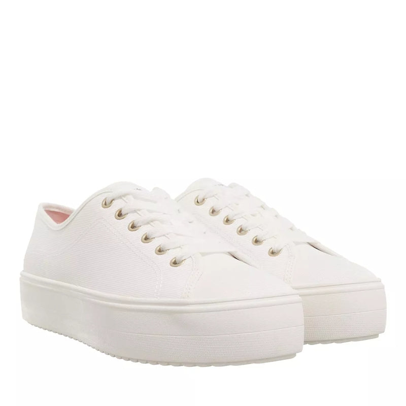 Serve Sneaker Ivory