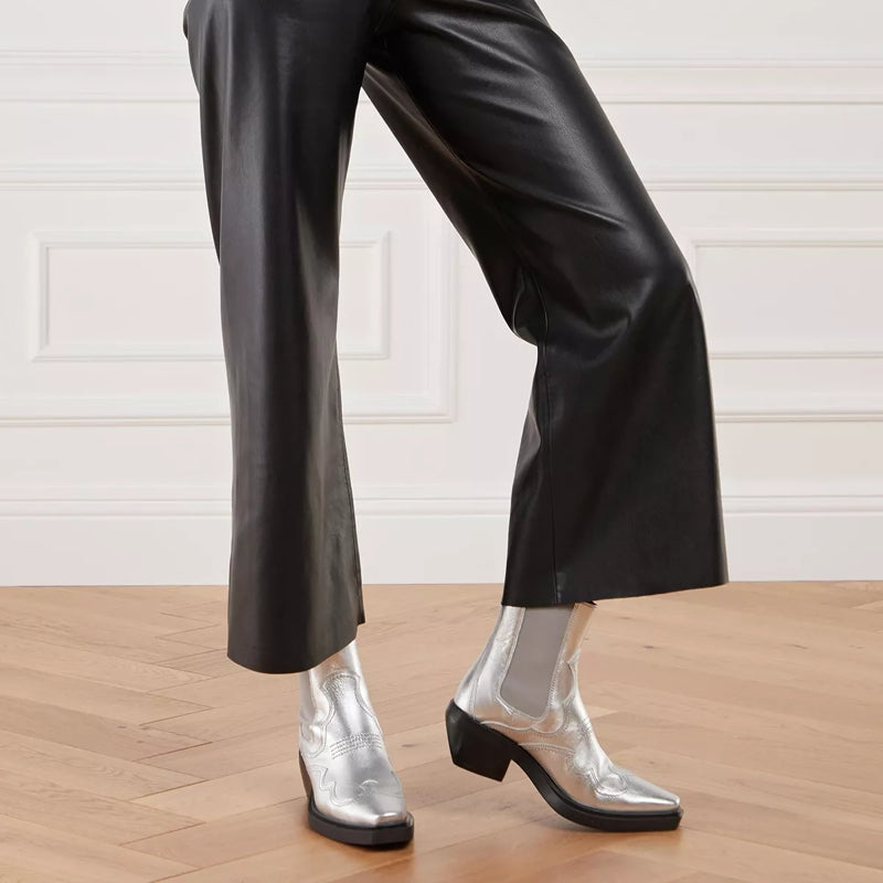 CPH232 Leather Silver