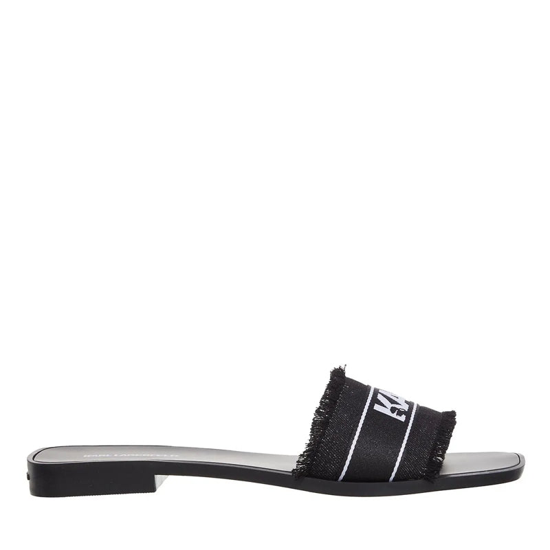 Skoot Ii Border Slide Black Canvas