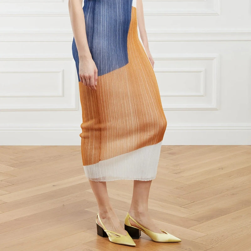 Satin  With Cut Out Limone
                        Pumps