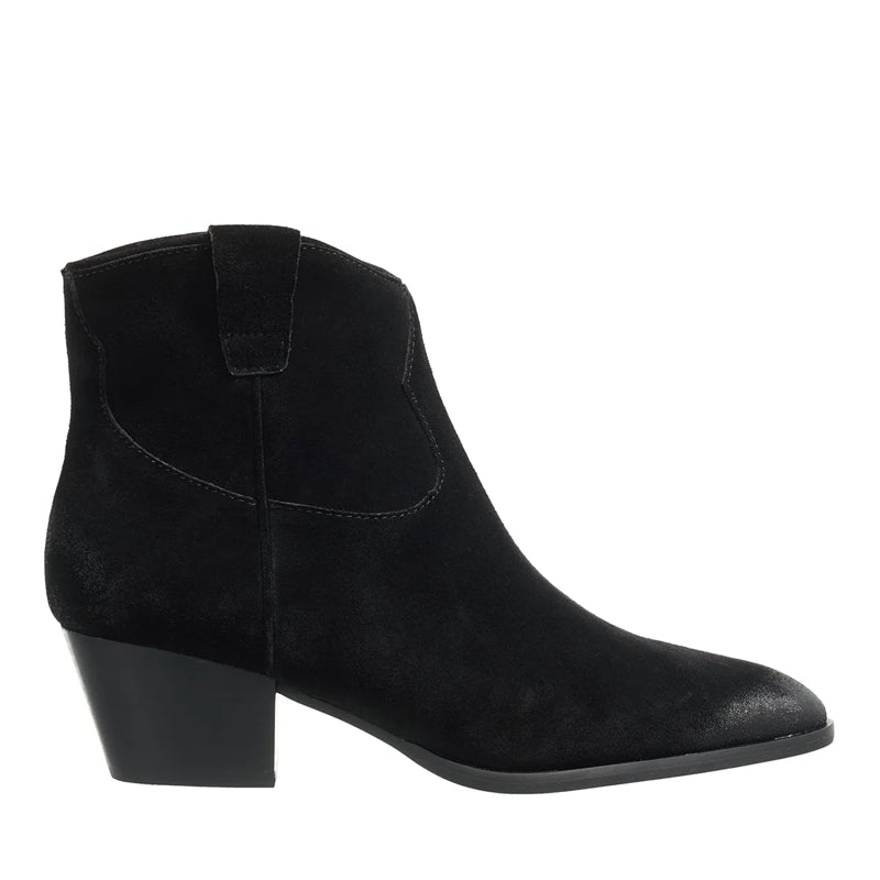 Fame08 Black