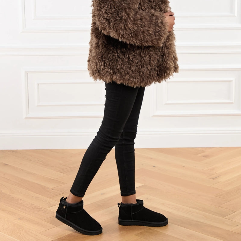Jil 01 Black