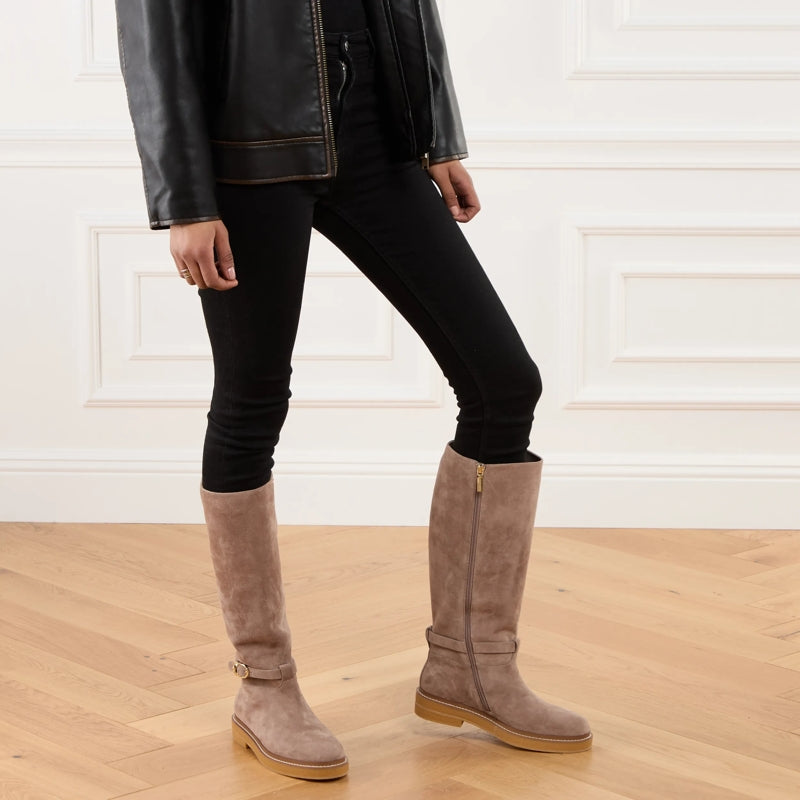 C-Saddle Suede Warm Taupe