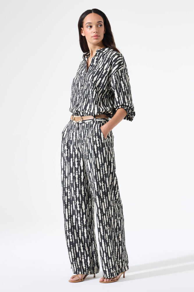 Garcia Printed Trousers - Black