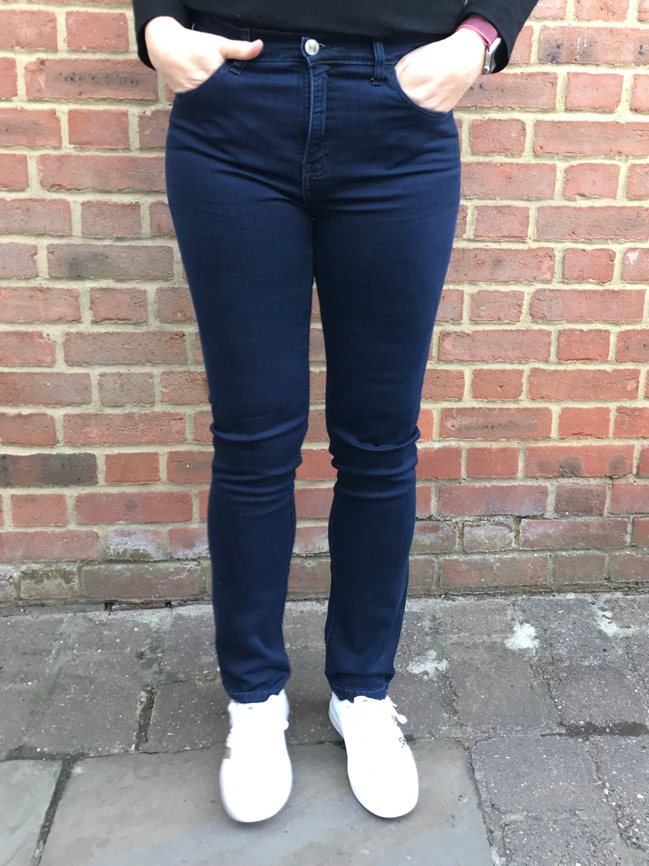 02 Moonlight Straight Jean - Stonewash