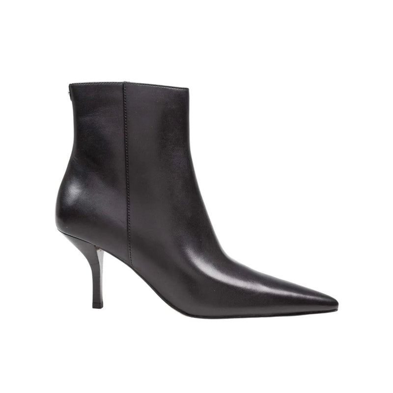 Selina Heeled Bootie Black