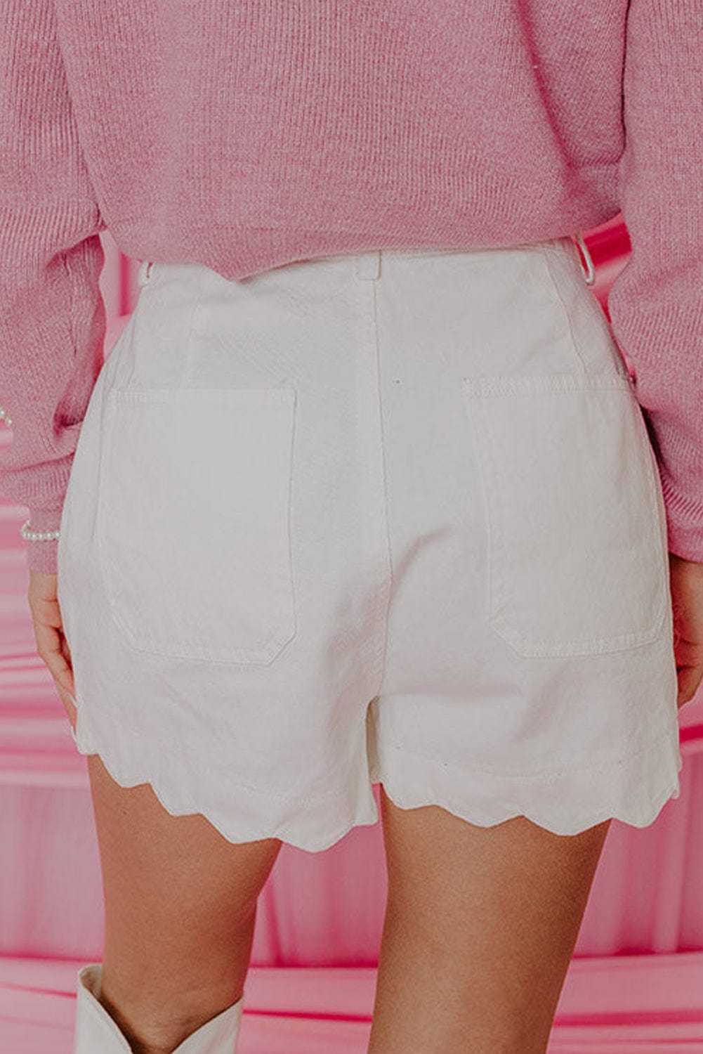 Scalloped Hemline Denim Shorts