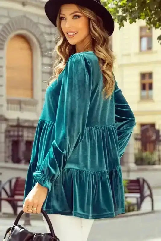 Chic Velvet Puff-Sleeve Top
